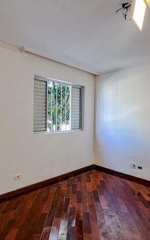 Casa à venda com 230m², 2 quartos e 2 vagasSuíte 1