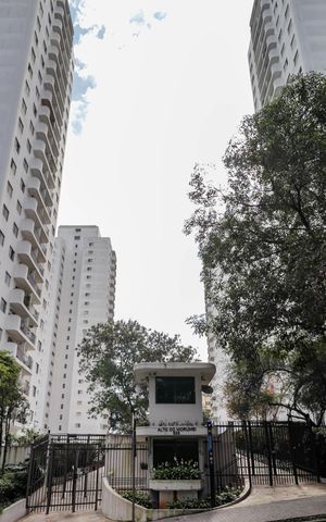 Apartamento para alugar com 73m², 3 quartos e 1 vaga Apartamento para alugar com 73m², 3 quartos e 1 vagaFachada e portaria