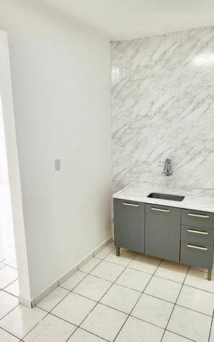 Apartamento à venda com 72m², 2 quartos e sem vaga Apartamento à venda com 72m², 2 quartos e sem vagaCozinha