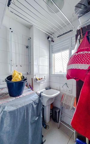 Apartamento à venda com 65m², 3 quartos e 1 vagaÁrea de Serviço