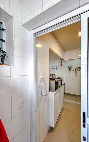 Apartamento à venda com 65m², 3 quartos e 1 vagaÁrea de Serviço
