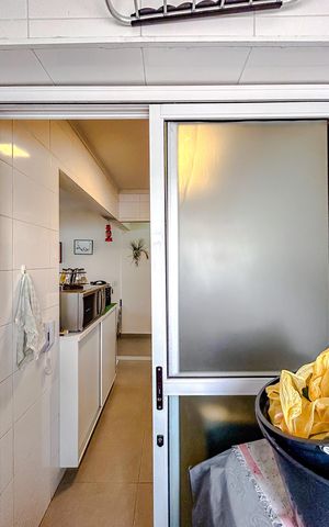 Apartamento à venda com 65m², 3 quartos e 1 vagaÁrea de Serviço