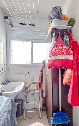 Apartamento à venda com 65m², 3 quartos e 1 vagaÁrea de Serviço