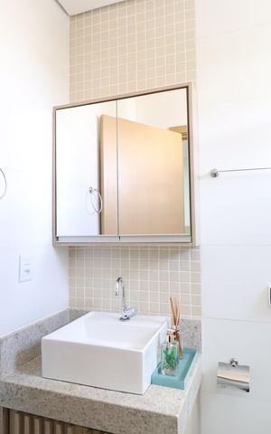 Apartamento para alugar com 65m², 2 quartos e 2 vagasBanheiro do Quarto 2