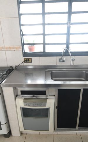 Casa à venda com 367m², 9 quartos e 6 vagasCozinha