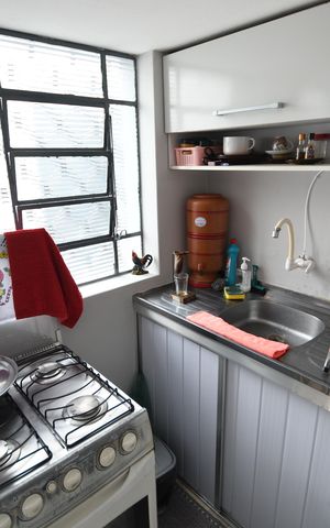 Casa à venda com 367m², 9 quartos e 6 vagasCasa Fundos 2 - Cozinha