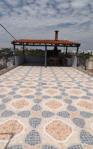 Casa à venda com 367m², 9 quartos e 6 vagasChurrasqueira