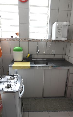 Casa à venda com 367m², 9 quartos e 6 vagasCasa Fundos 3 - Cozinha