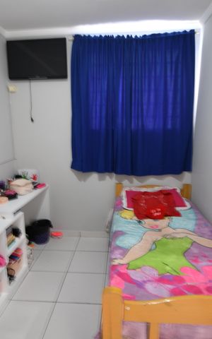Casa à venda com 367m², 9 quartos e 6 vagasCasa Fundos 3 - Quarto 1