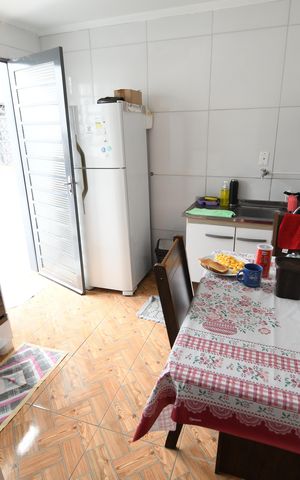 Casa à venda com 367m², 9 quartos e 6 vagasCasa Fundos 1 - Cozinha