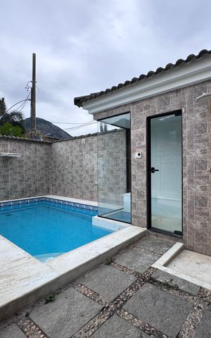 Casa de condomínio à venda com 350m², 4 quartos e 1 vaga Casa de condomínio à venda com 350m², 4 quartos e 1 vagaÁrea externa