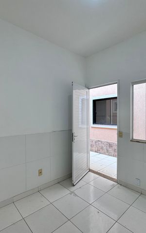 Casa de condomínio à venda com 350m², 4 quartos e 1 vaga Casa de condomínio à venda com 350m², 4 quartos e 1 vagaEdícula - Suíte