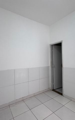 Casa de condomínio à venda com 350m², 4 quartos e 1 vaga Casa de condomínio à venda com 350m², 4 quartos e 1 vagaEdícula - Suíte