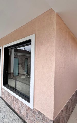 Casa de condomínio à venda com 350m², 4 quartos e 1 vaga Casa de condomínio à venda com 350m², 4 quartos e 1 vagaÁrea externa