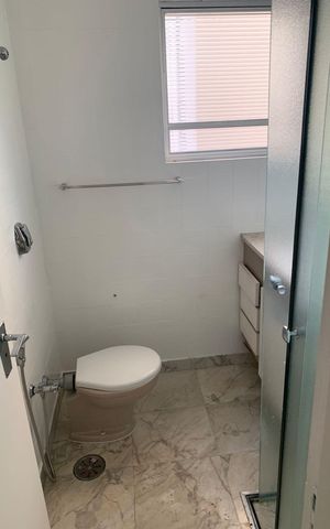 Apartamento à venda com 196m², 3 quartos e 2 vagas