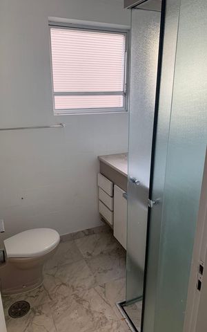 Apartamento à venda com 196m², 3 quartos e 2 vagas