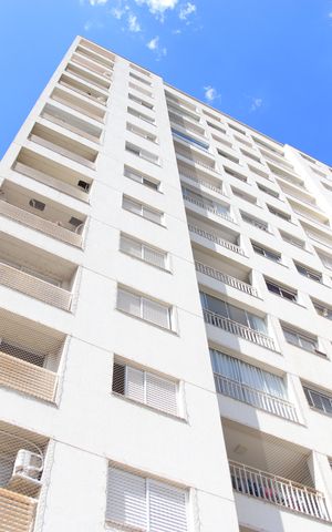 Apartamento para alugar com 68m², 2 quartos e 1 vagaFachada
