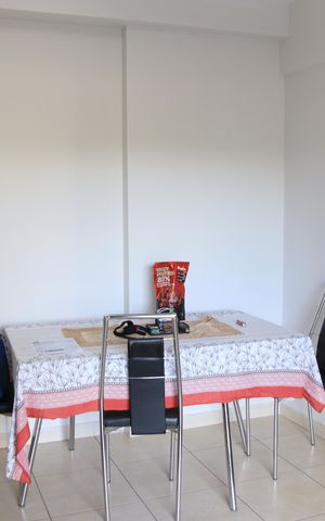 Apartamento para alugar com 68m², 2 quartos e 1 vagaSala