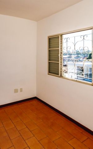 Casa para alugar com 125m², 3 quartos e 2 vagasQuarto 2