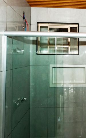 Casa para alugar com 125m², 3 quartos e 2 vagasBanheiro social