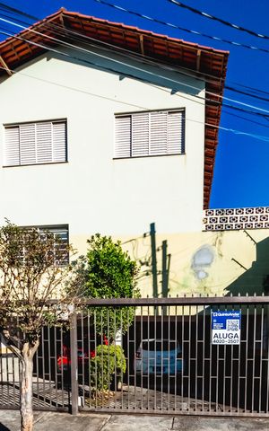 Casa para alugar com 125m², 3 quartos e 2 vagasFachada