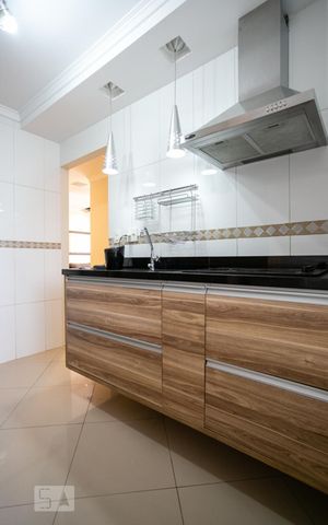 Apartamento para alugar com 58m², 2 quartos e 1 vaga