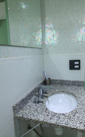 Apartamento à venda com 61m², 1 quarto e 1 vaga Apartamento à venda com 61m², 1 quarto e 1 vagaBanheiro Social