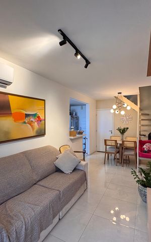 Apartamento à venda com 150m², 3 quartos e 2 vagas Apartamento à venda com 150m², 3 quartos e 2 vagasSala