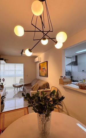 Apartamento à venda com 150m², 3 quartos e 2 vagas Apartamento à venda com 150m², 3 quartos e 2 vagasSala