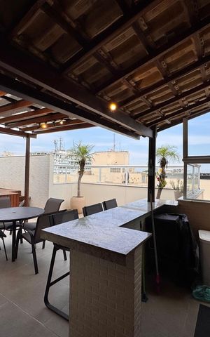 Apartamento à venda com 150m², 3 quartos e 2 vagas Apartamento à venda com 150m², 3 quartos e 2 vagasVaranda Gourmet