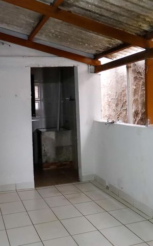 Casa à venda com 100m², 2 quartos e 1 vaga Casa à venda com 100m², 2 quartos e 1 vagaLavanderia