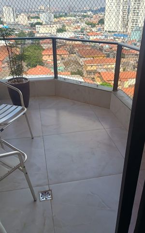 Apartamento à venda com 144m², 3 quartos e 2 vagas Apartamento à venda com 144m², 3 quartos e 2 vagasVaranda