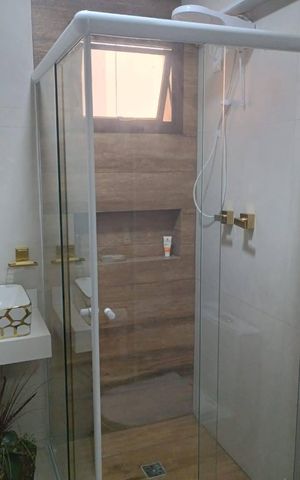 Apartamento à venda com 144m², 3 quartos e 2 vagas Apartamento à venda com 144m², 3 quartos e 2 vagasBanheiro 2