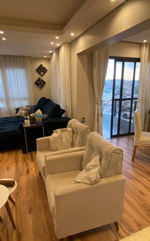 Apartamento à venda com 144m², 3 quartos e 2 vagas Apartamento à venda com 144m², 3 quartos e 2 vagasSala