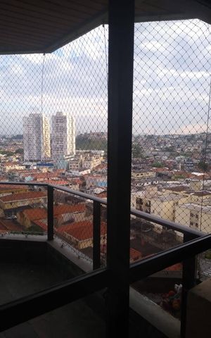 Apartamento à venda com 144m², 3 quartos e 2 vagas Apartamento à venda com 144m², 3 quartos e 2 vagasVaranda