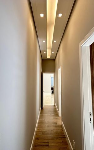Apartamento à venda com 151m², 3 quartos e 2 vagas Apartamento à venda com 151m², 3 quartos e 2 vagasCorredor