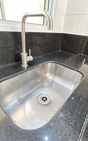 Apartamento à venda com 151m², 3 quartos e 2 vagas Apartamento à venda com 151m², 3 quartos e 2 vagasCozinha