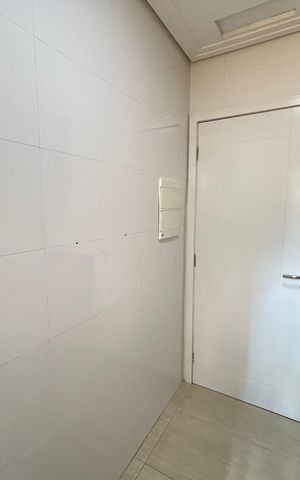 Apartamento à venda com 151m², 3 quartos e 2 vagas Apartamento à venda com 151m², 3 quartos e 2 vagasÁrea de Serviço
