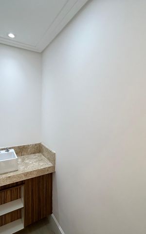 Apartamento à venda com 151m², 3 quartos e 2 vagas Apartamento à venda com 151m², 3 quartos e 2 vagasBanheiro social