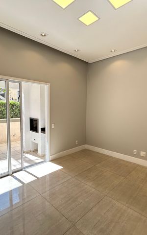 Apartamento à venda com 151m², 3 quartos e 2 vagas Apartamento à venda com 151m², 3 quartos e 2 vagasSala