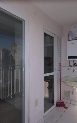 Apartamento à venda com 44m², 2 quartos e sem vagaVaranda da sala
