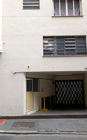 Apartamento à venda com 46m², 1 quarto e sem vaga Apartamento à venda com 46m², 1 quarto e sem vagaFachada