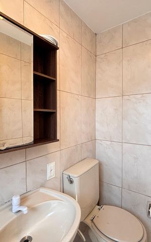 Apartamento para alugar com 40m², 1 quarto e 1 vaga Apartamento para alugar com 40m², 1 quarto e 1 vagaBanheiro da Suíte