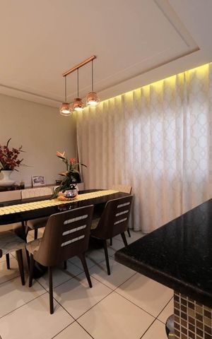 Casa à venda com 180m², 4 quartos e 4 vagasCopa
