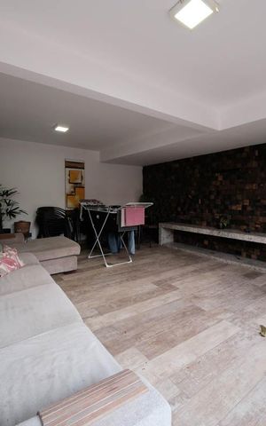 Casa à venda com 180m², 4 quartos e 4 vagasÁrea Gourmet