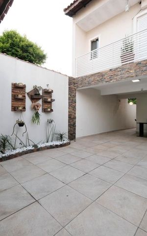 Casa à venda com 180m², 4 quartos e 4 vagasGaragem