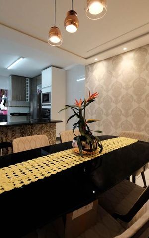 Casa à venda com 180m², 4 quartos e 4 vagasCopa