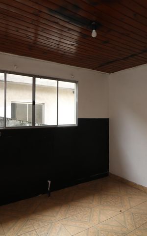 Casa à venda com 110m², 3 quartos e 2 vagasSala/Cozinha C2