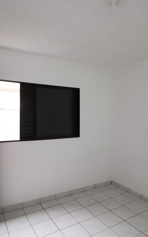 Casa à venda com 110m², 3 quartos e 2 vagasQuarto