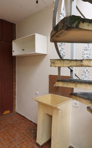 Casa à venda com 110m², 3 quartos e 2 vagasÁrea de Serviço
